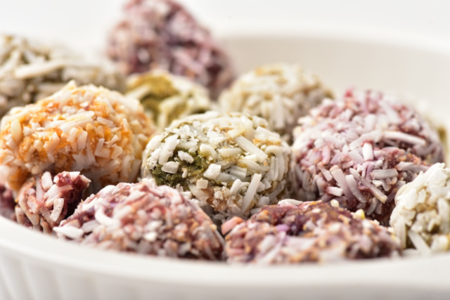 Chicken Kumara Snow Ball 80g - Image 3